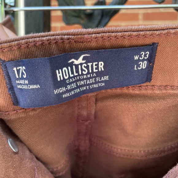 Hollister flare jeans 17 Short NWT❤️❤️❤️ - Picture 2 of 4